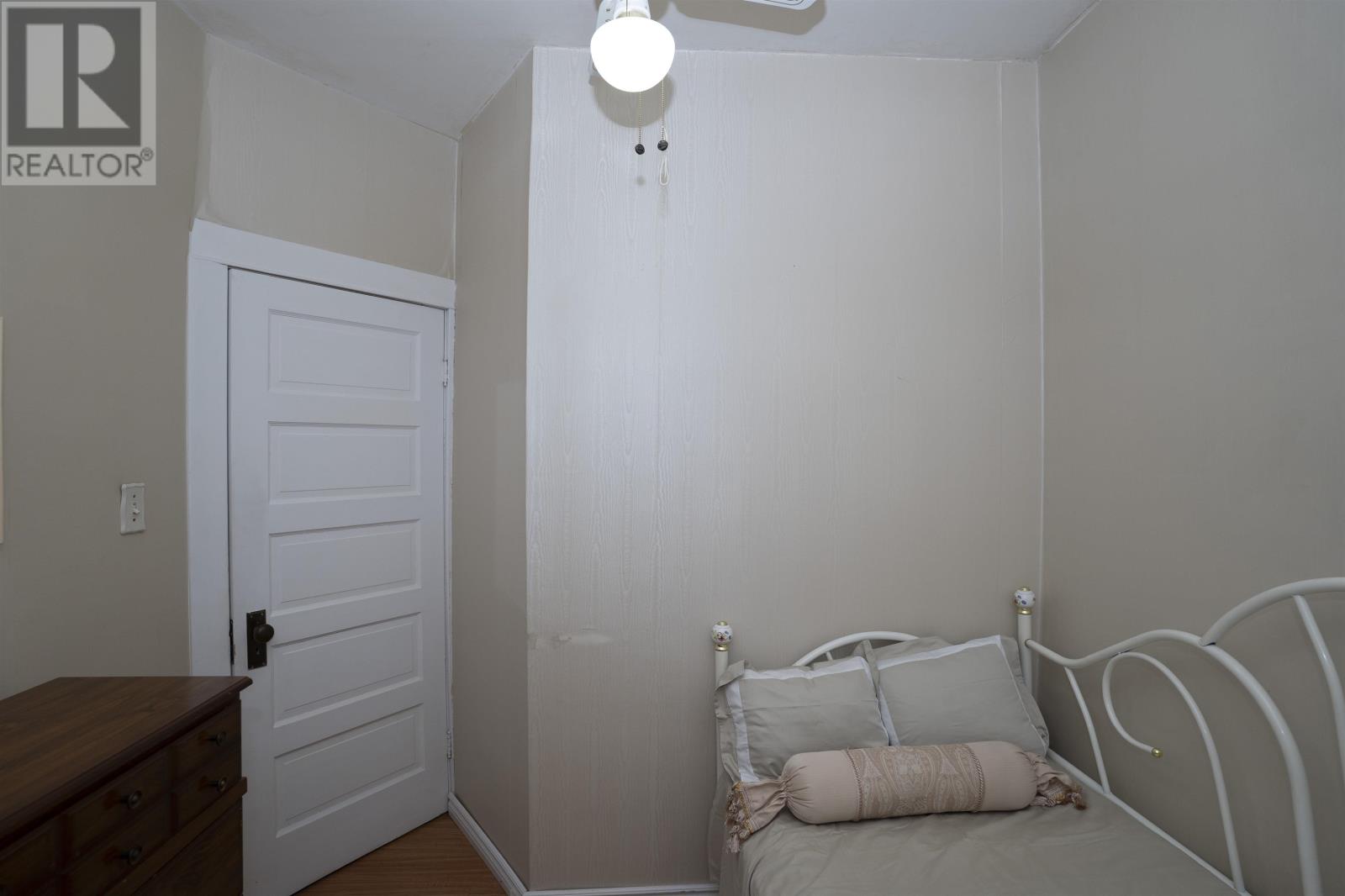 367 MARKLAND ST - 18