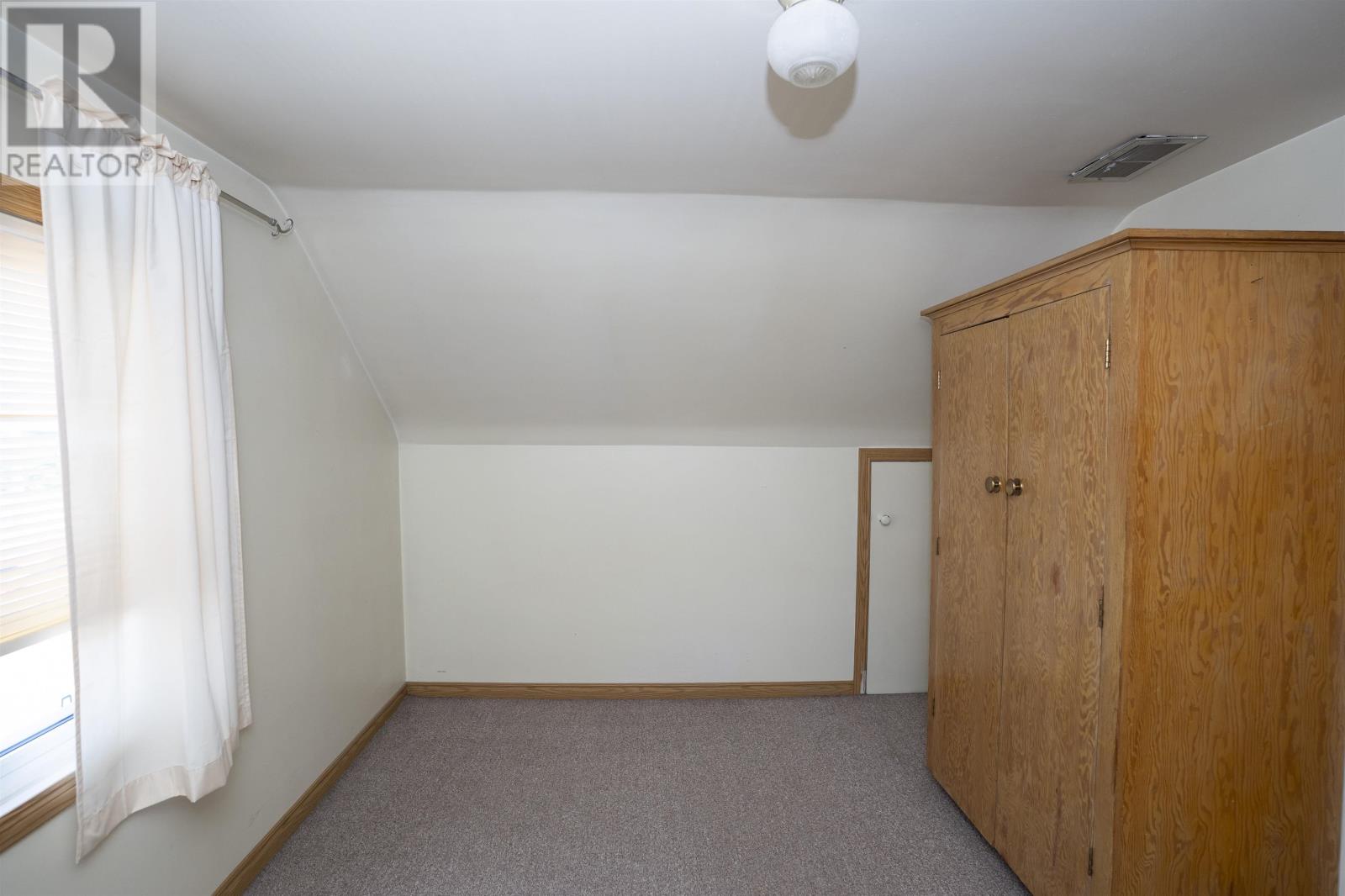 367 MARKLAND ST - 30