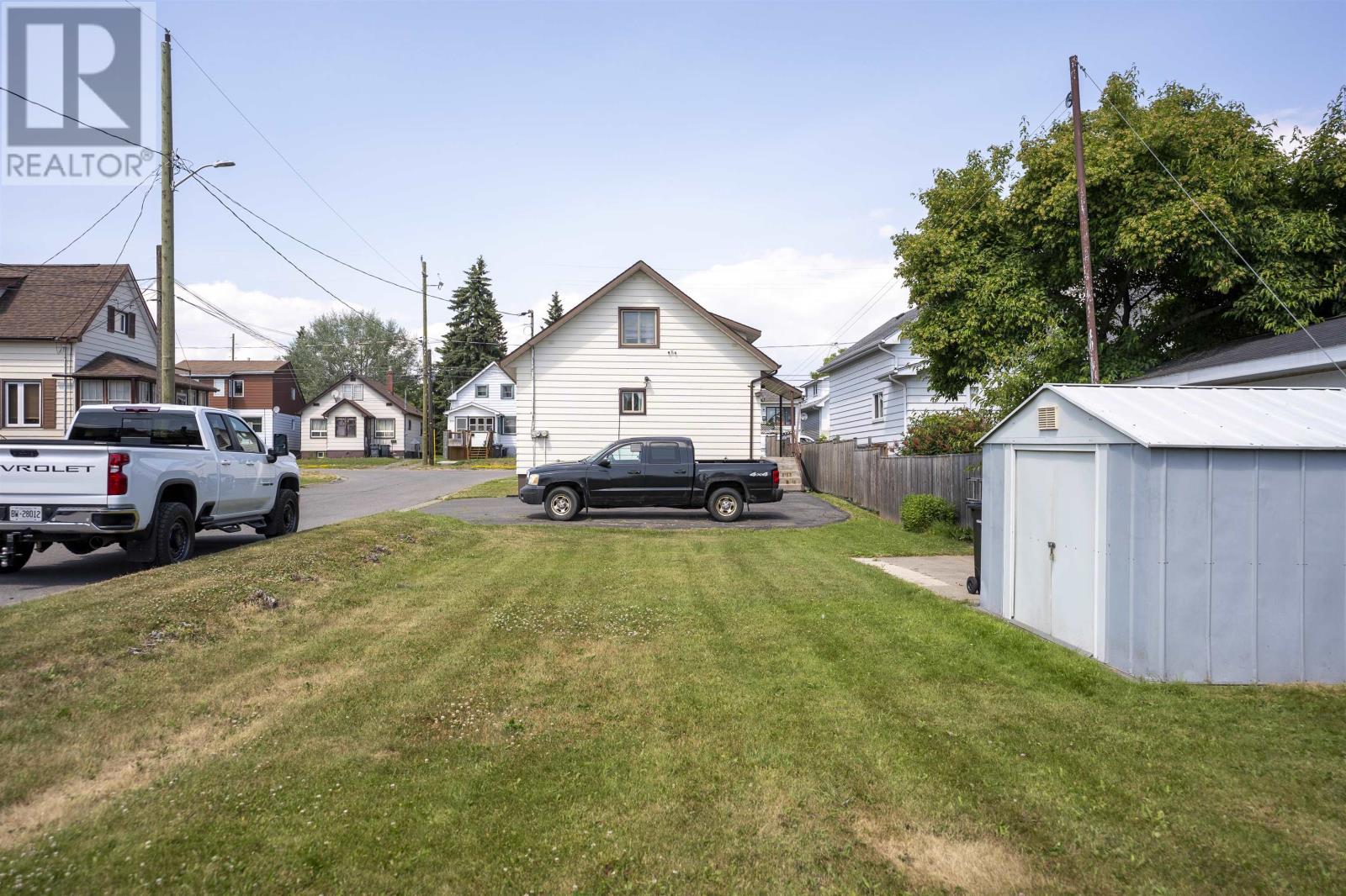 367 MARKLAND ST - 39