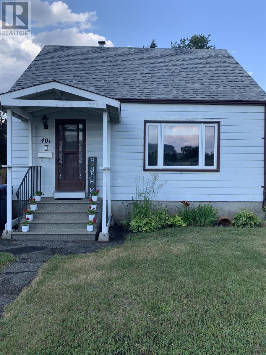 401 Christina Street W - 1