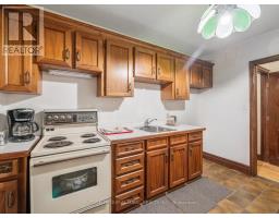 392 Eglinton Avenue W, Toronto, ON M5N1A2 Photo 28