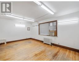 392 Eglinton Avenue W, Toronto, ON M5N1A2 Photo 22