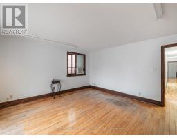 392 Eglinton Avenue W, Toronto, ON M5N1A2 Photo 36