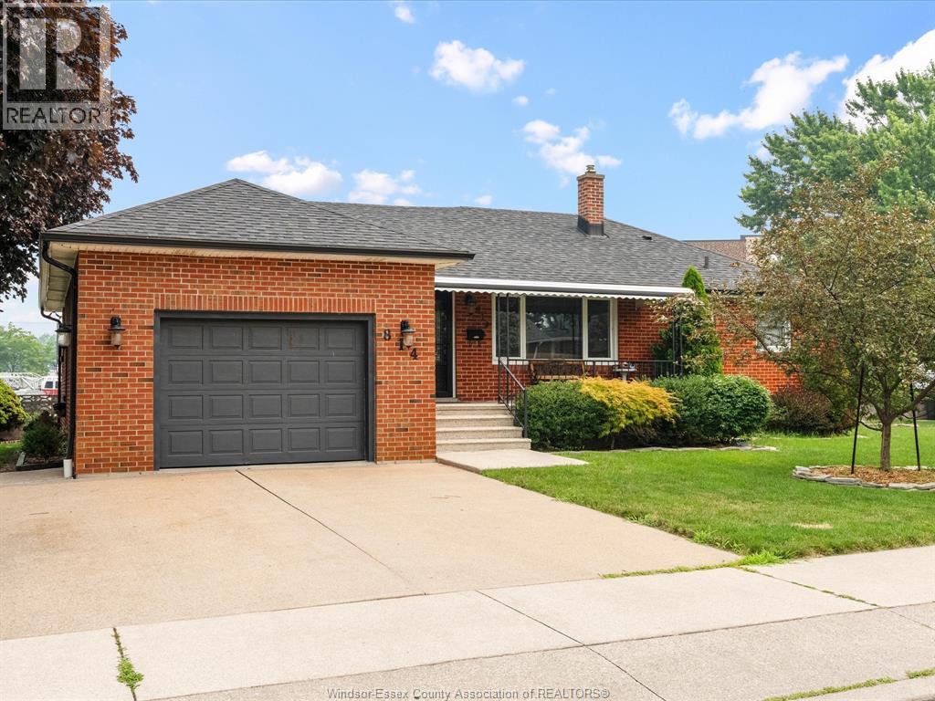 814 WATSON AVENUE - 1