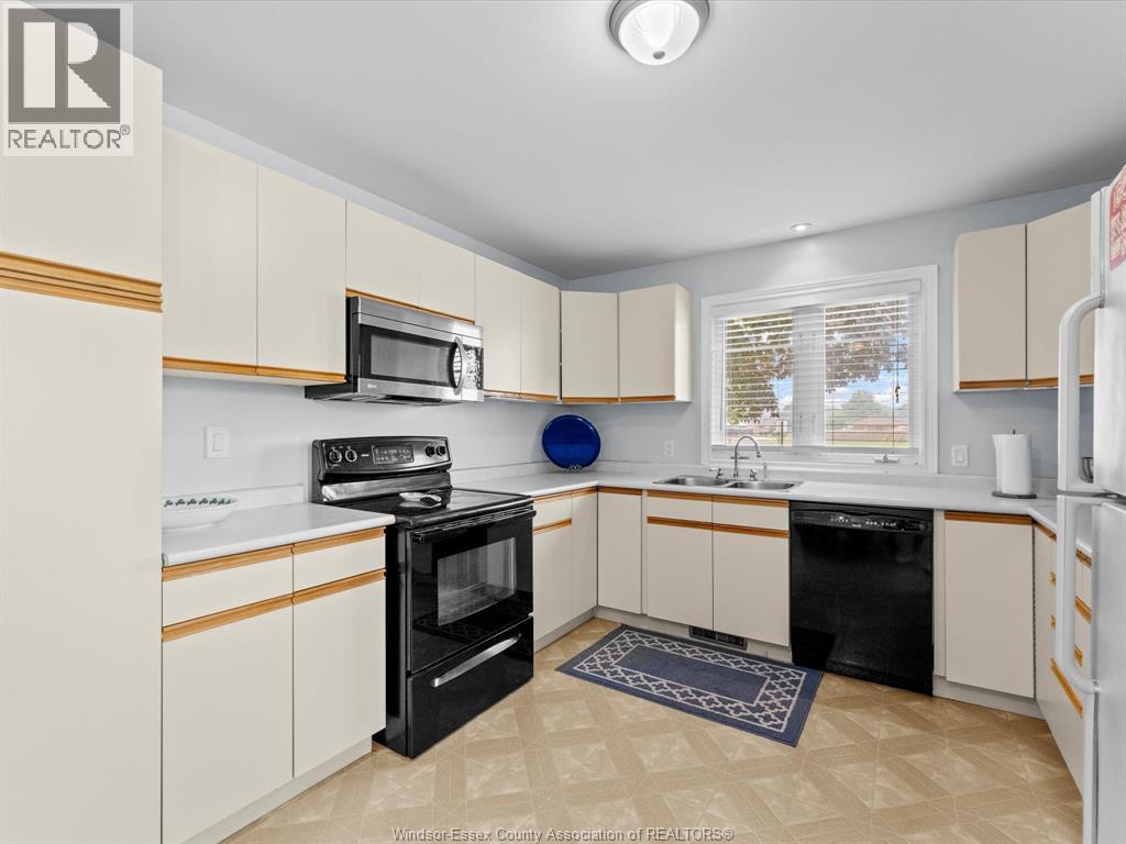 814 WATSON AVENUE - 14