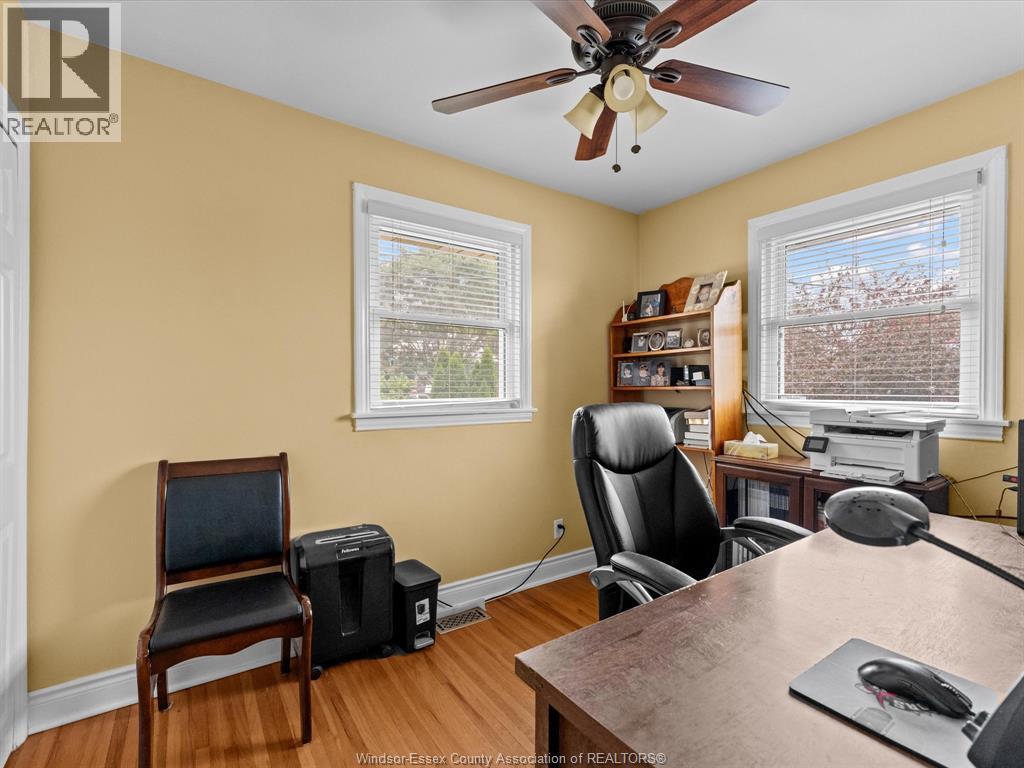 814 WATSON AVENUE - 20