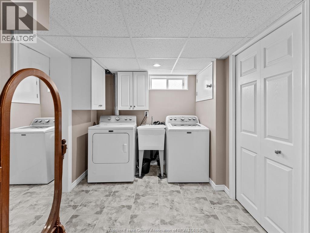 814 WATSON AVENUE - 24
