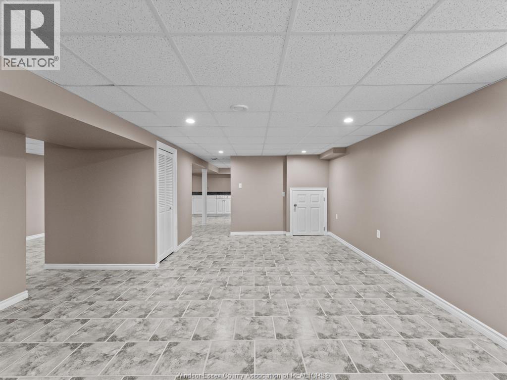 814 WATSON AVENUE - 27