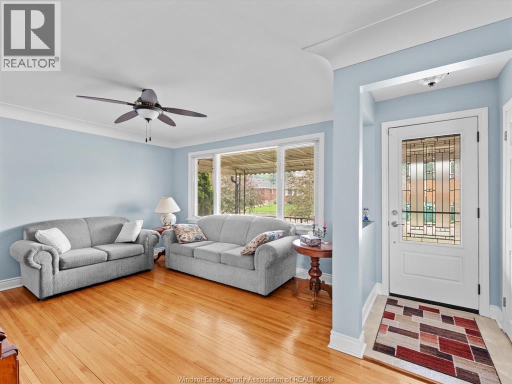 814 WATSON AVENUE - 6