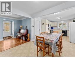 Kitchen - 814 Watson Avenue, Windsor, ON N8S3S8 Photo 12