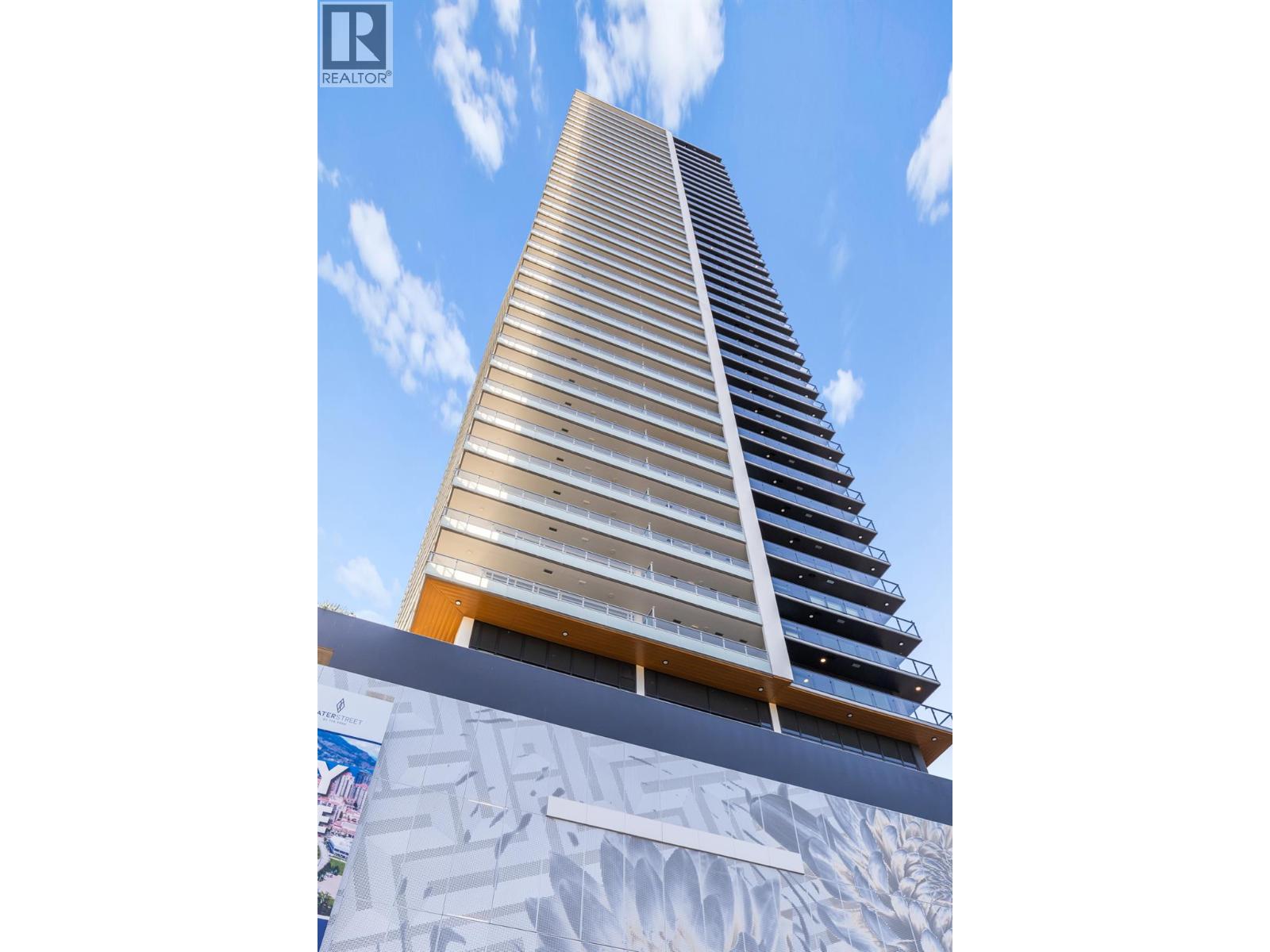 #1808 1626 Water Street - 52