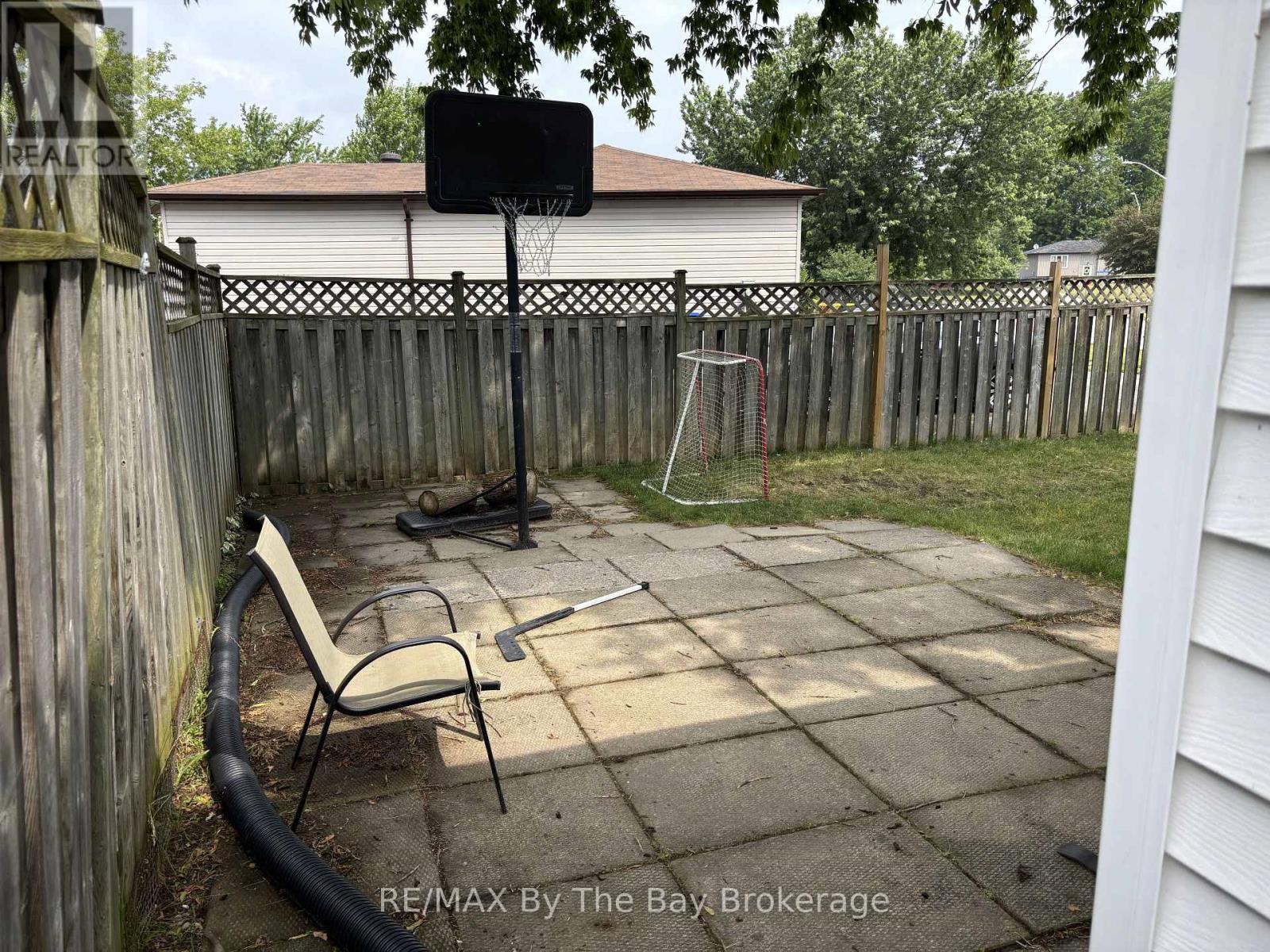 326 CHRISTINE DRIVE - 15