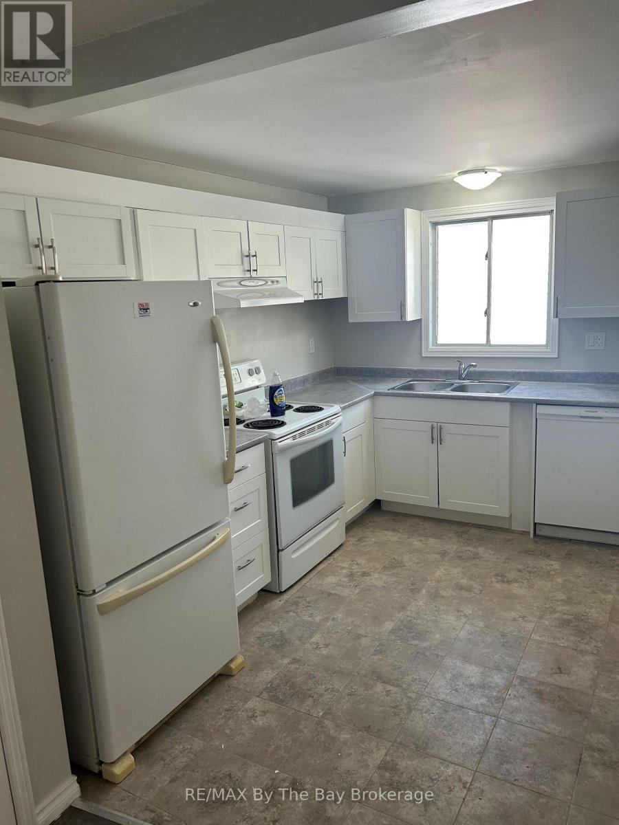 326 CHRISTINE DRIVE - 7