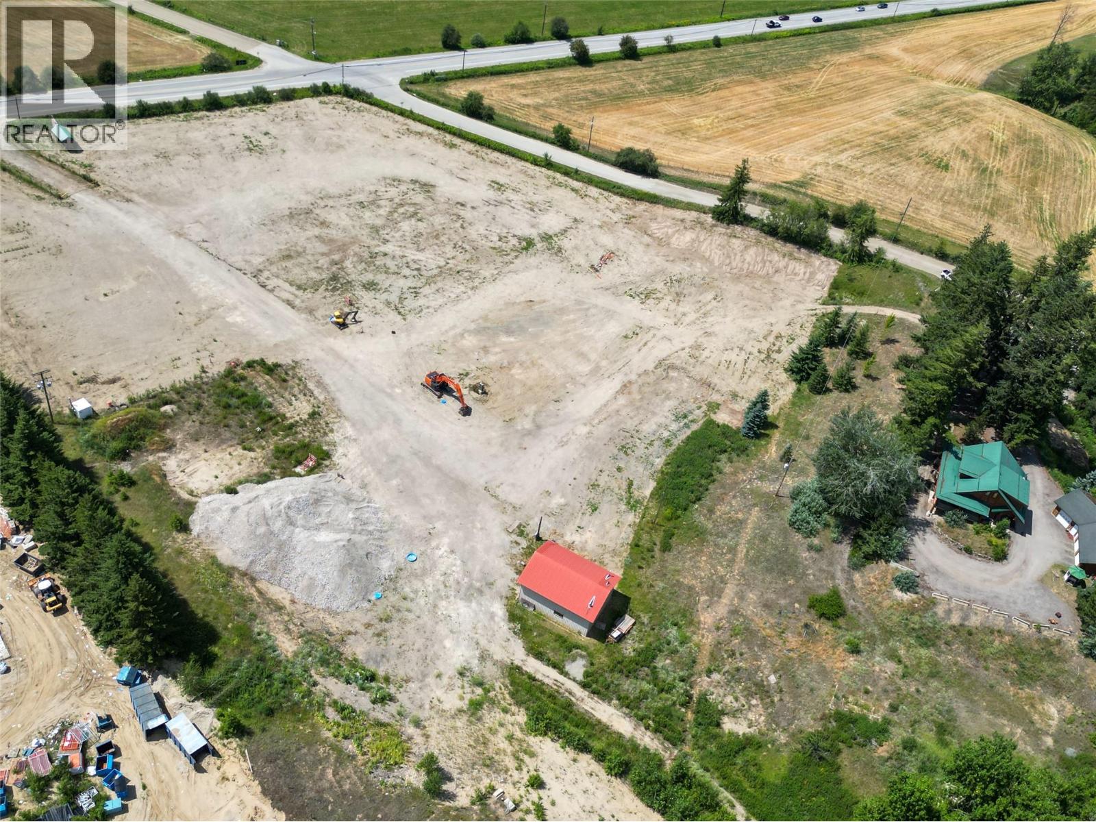  3030 40 Street Southeast, Salmon Arm