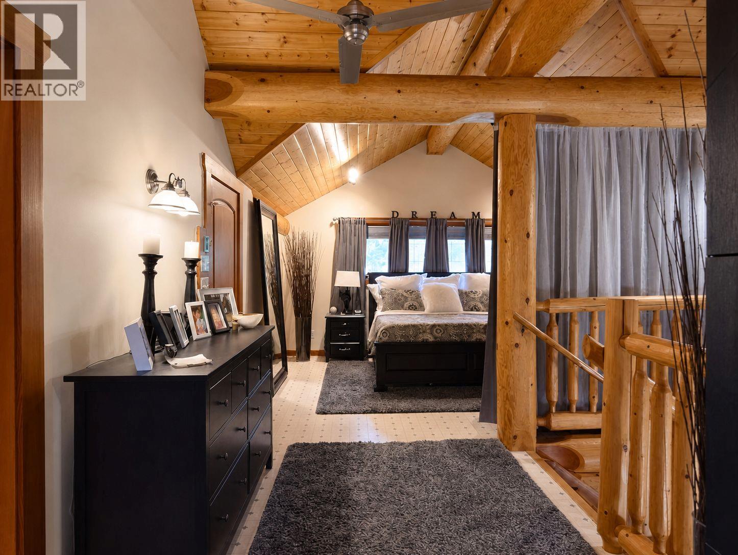  3030 40 Street Southeast, Salmon Arm