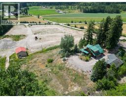 3030 40 Street Se, Salmon Arm, BC V1E1X7 Photo 8