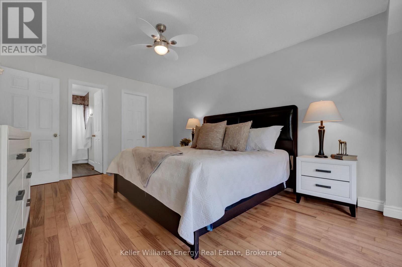 25 FIELDVIEW CRESCENT - 13