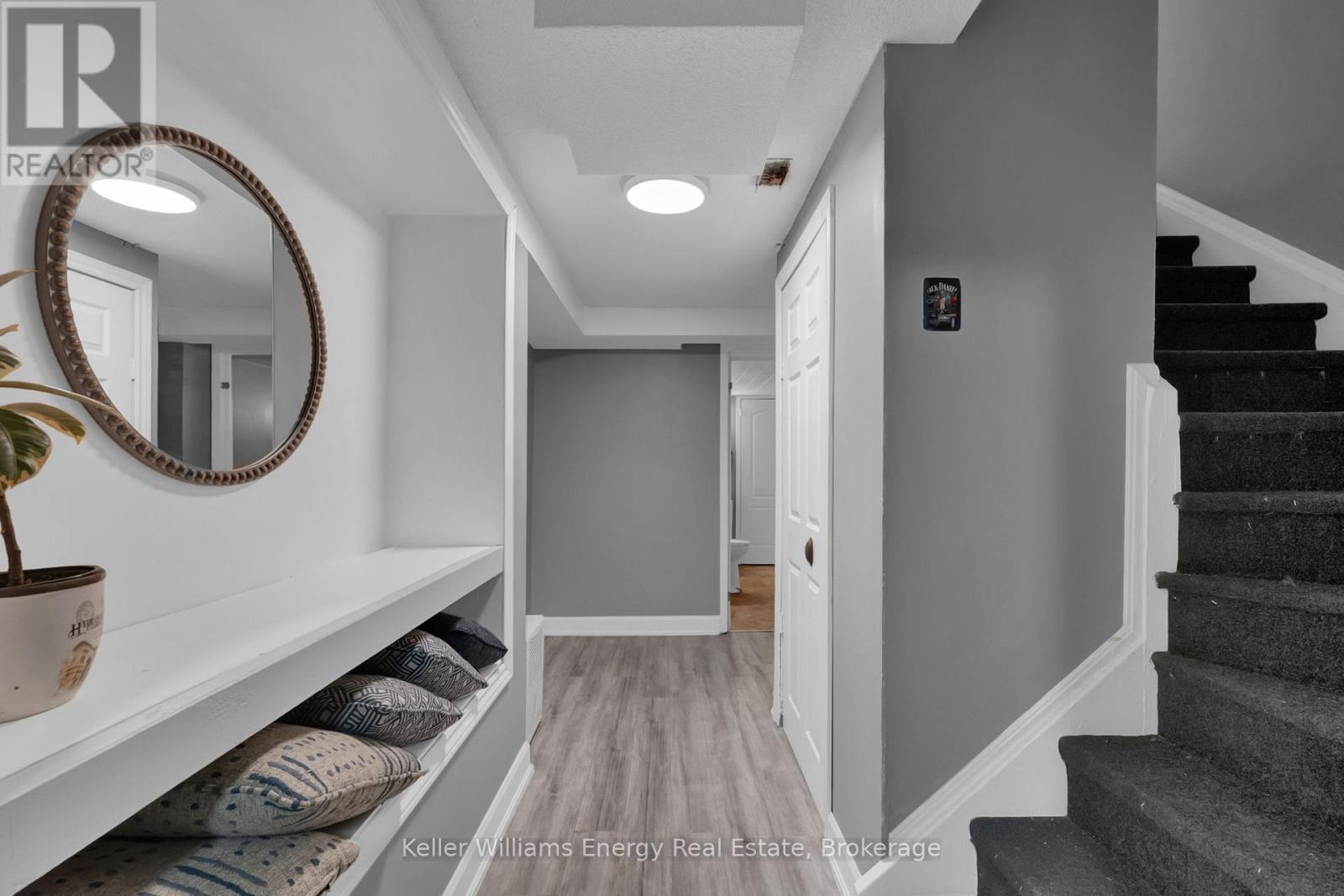 25 FIELDVIEW CRESCENT - 23