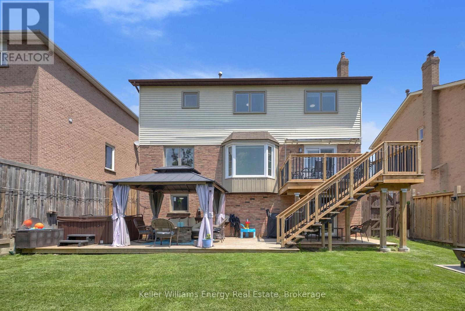 25 FIELDVIEW CRESCENT - 31