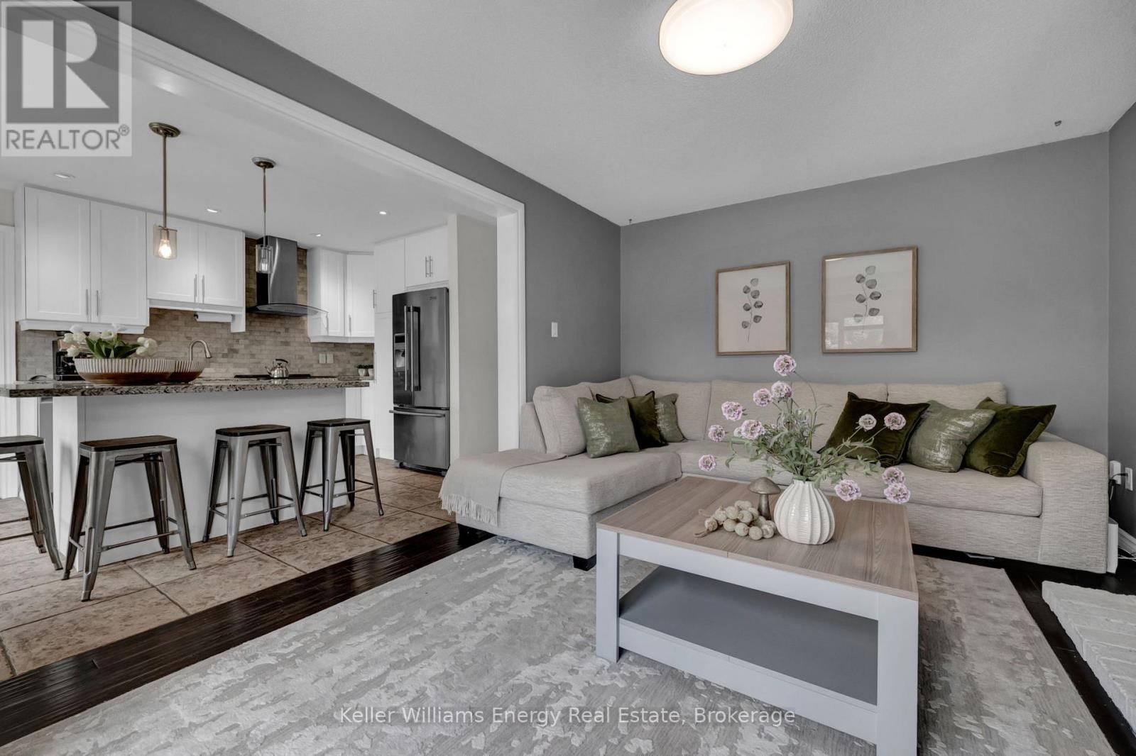 25 FIELDVIEW CRESCENT - 5