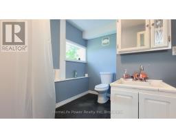 8262 County Rd. 2 Highway, Greater Napanee, ON K7K3K6 Photo 40