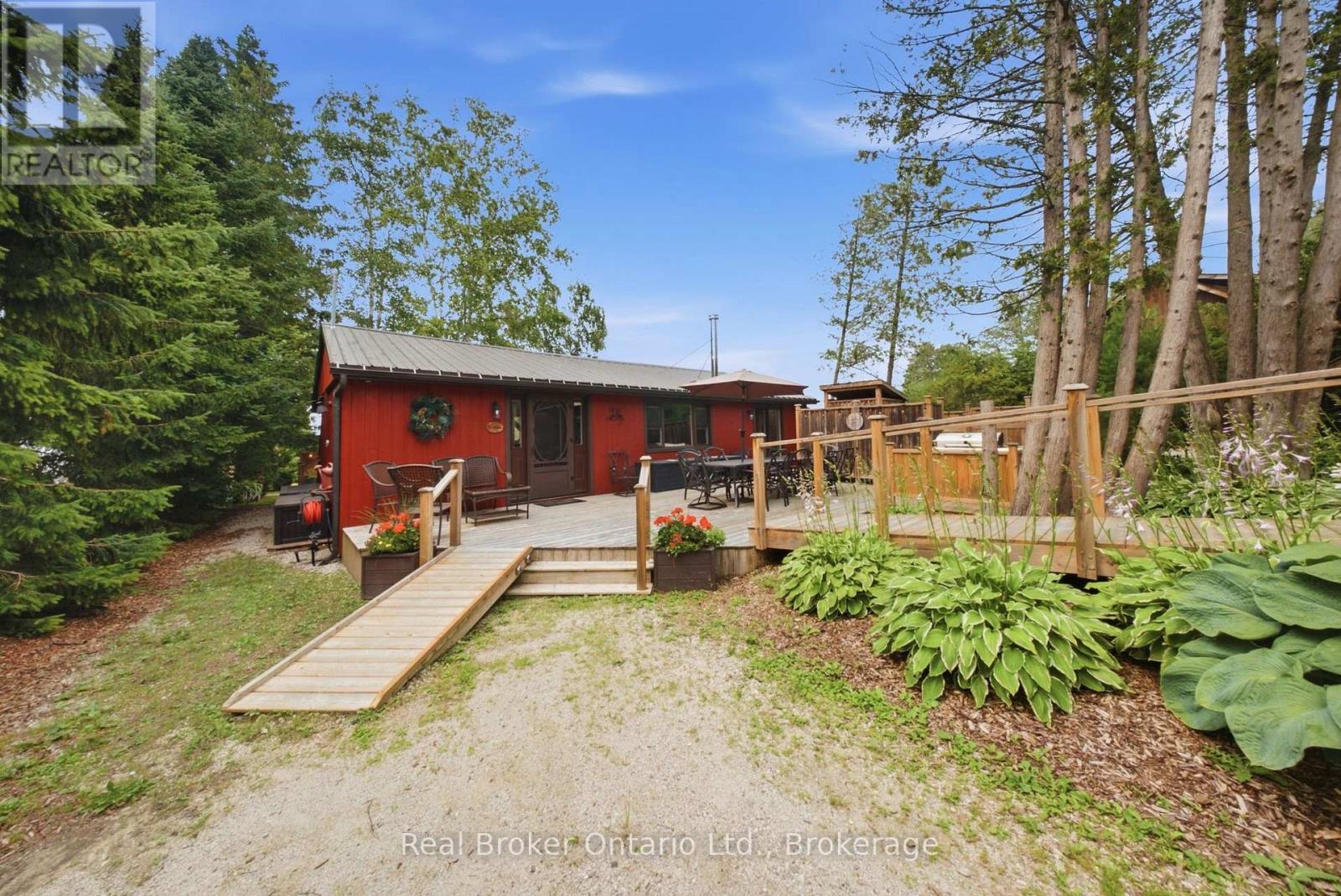 111 WILSON DRIVE - 2