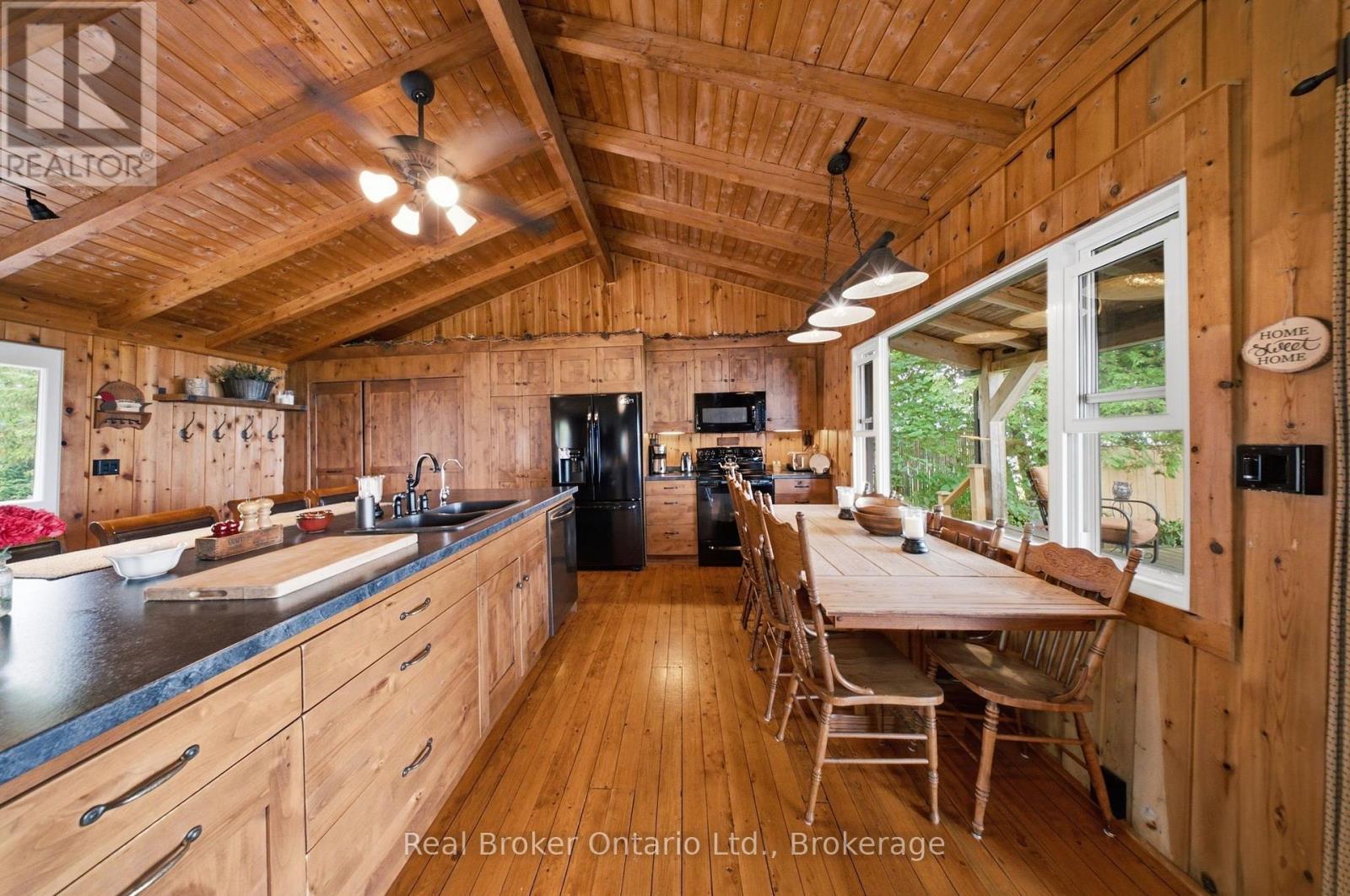 111 WILSON DRIVE - Image 20