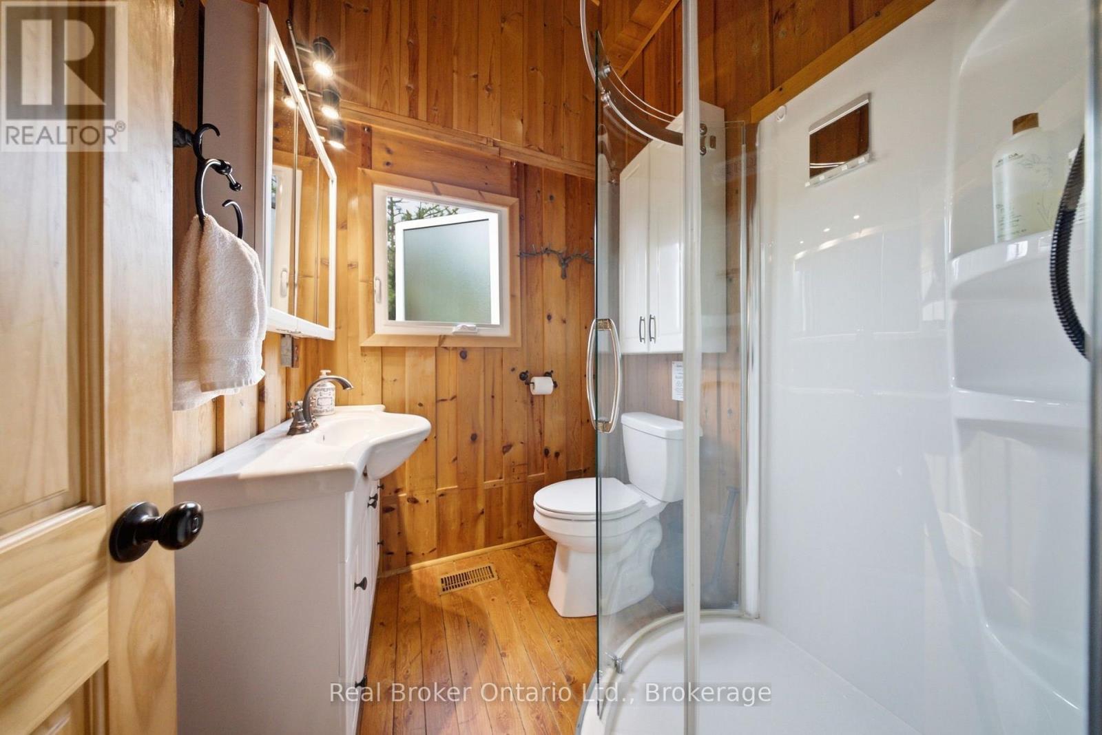 111 WILSON DRIVE - Image 25