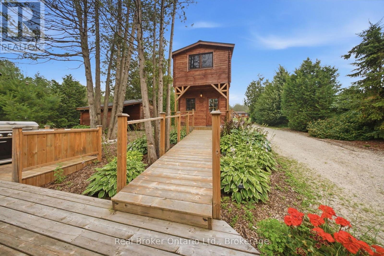 111 WILSON DRIVE - Image 26