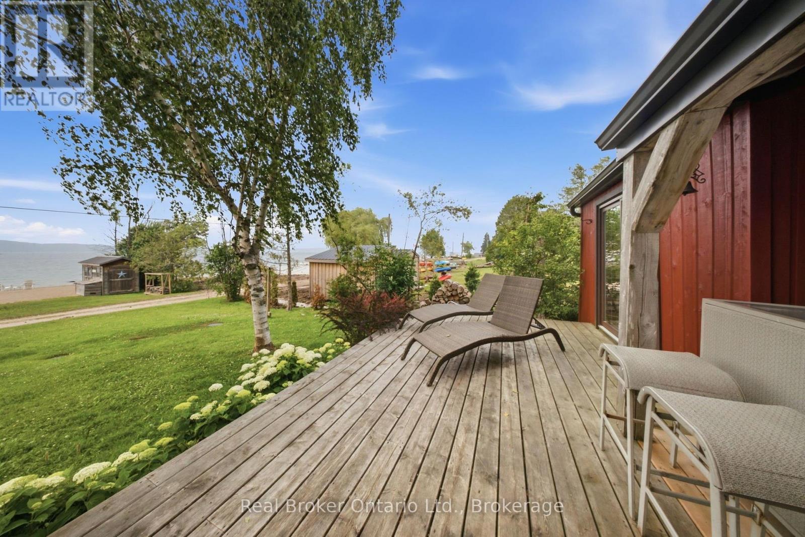 111 WILSON DRIVE - Image 33