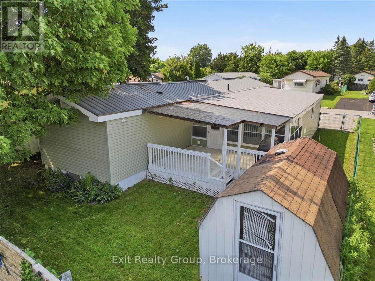 7 DOVE LANE - 27
