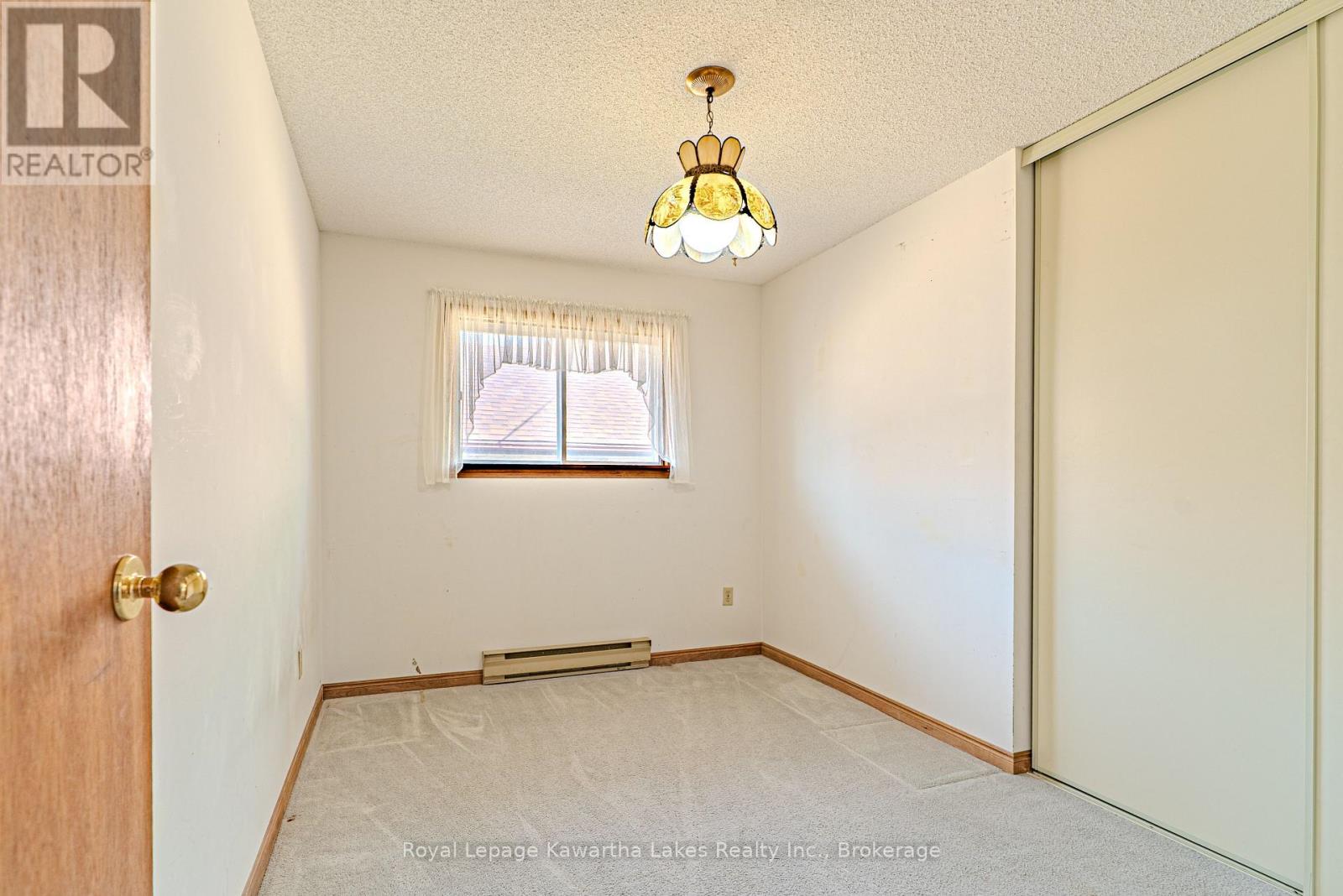 182 COLBORNE STREET W - 20