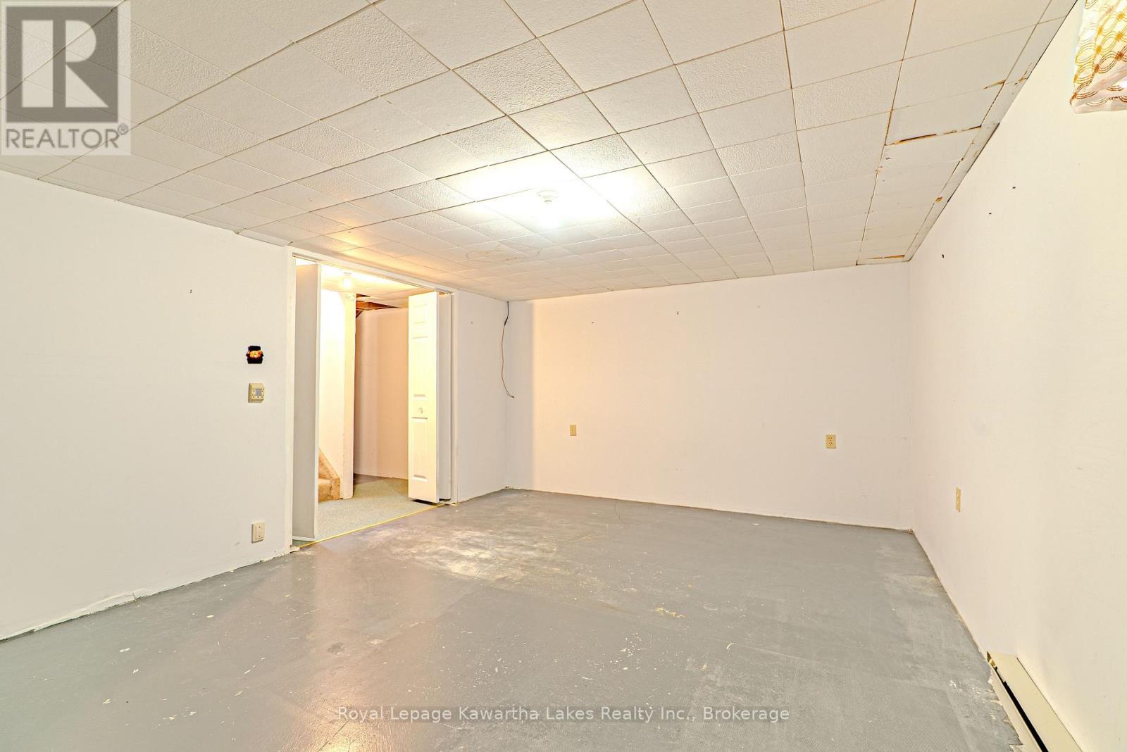 182 COLBORNE STREET W - 22