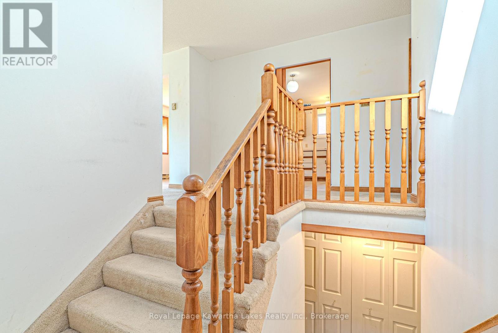 182 COLBORNE STREET W - 6