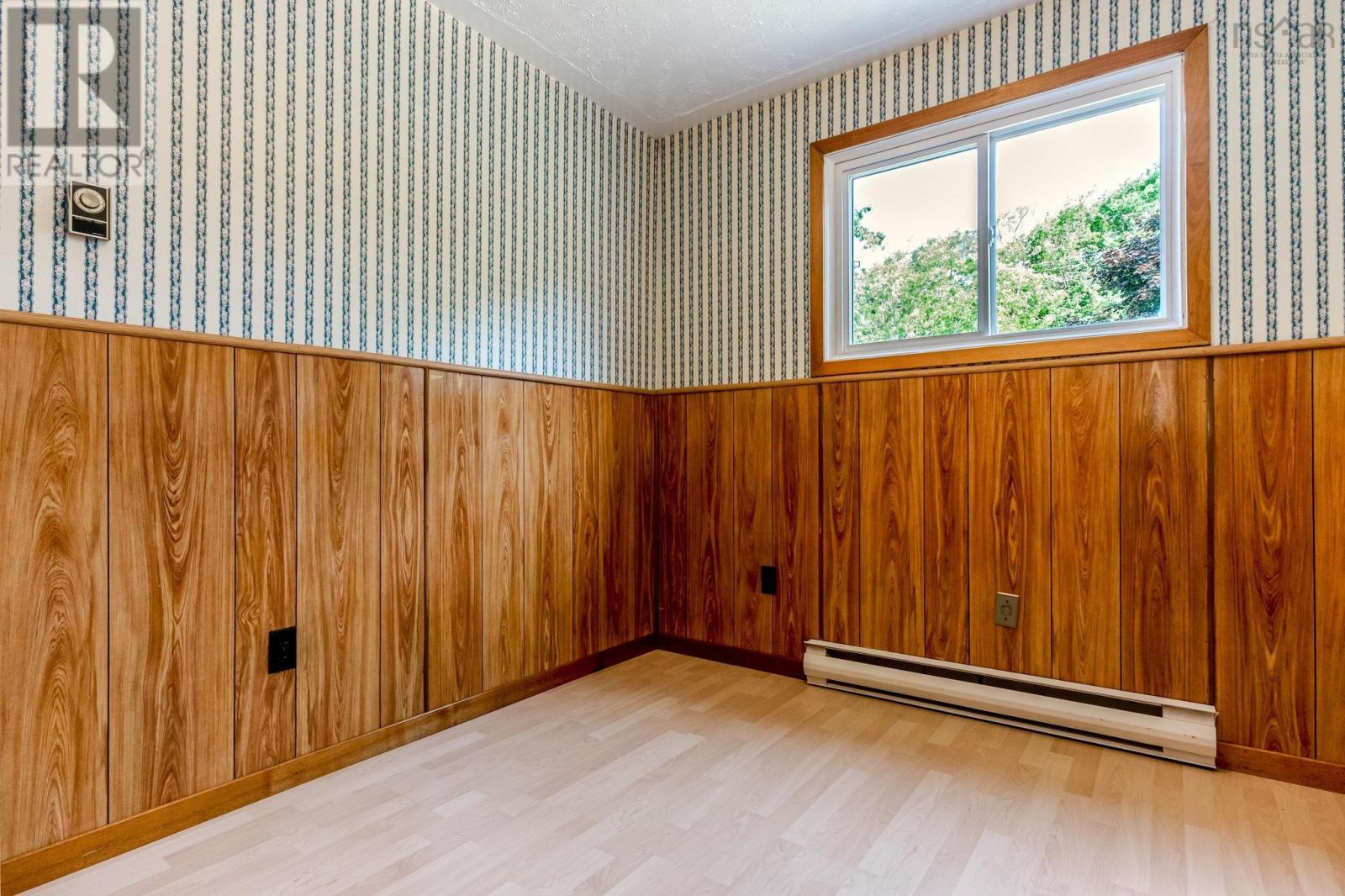 175 Centennial Drive - 11