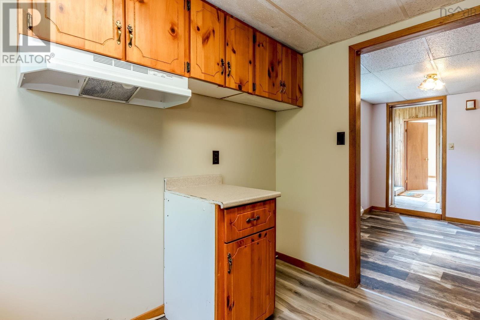 175 Centennial Drive - 34