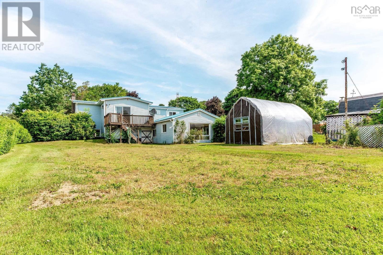 175 Centennial Drive - 39
