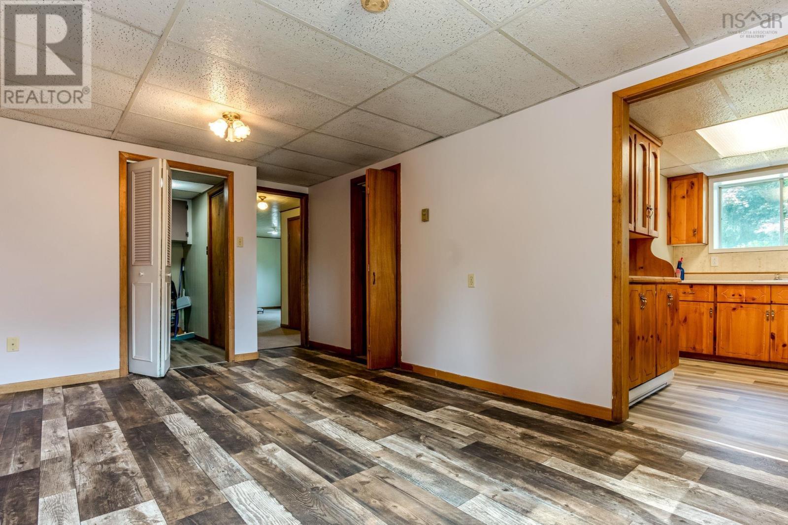175 Centennial Drive - 28