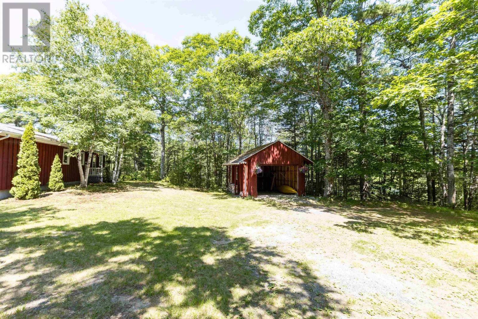 7977 Highway 308 - 26