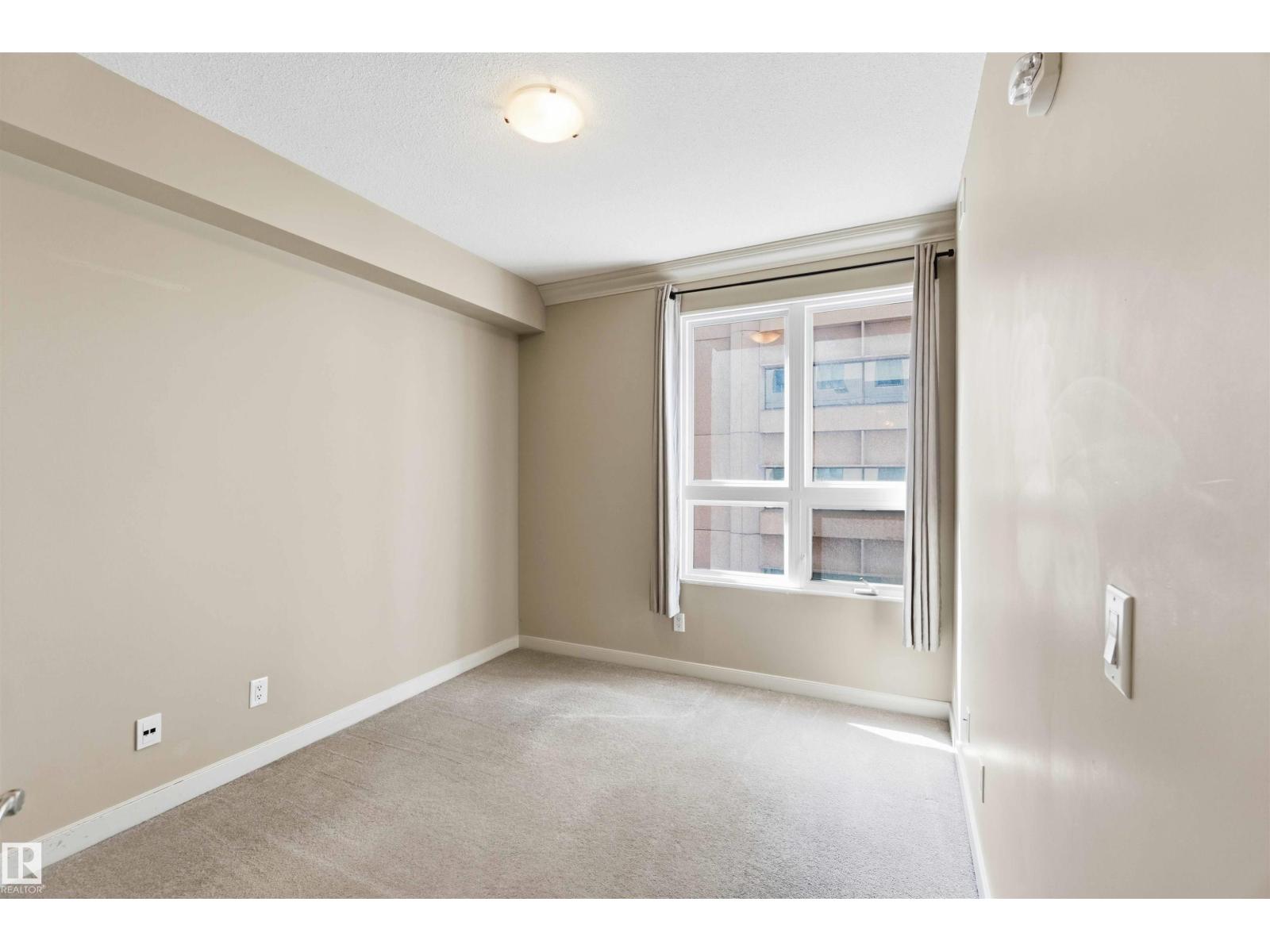 #708 9939 109 ST NW - 14