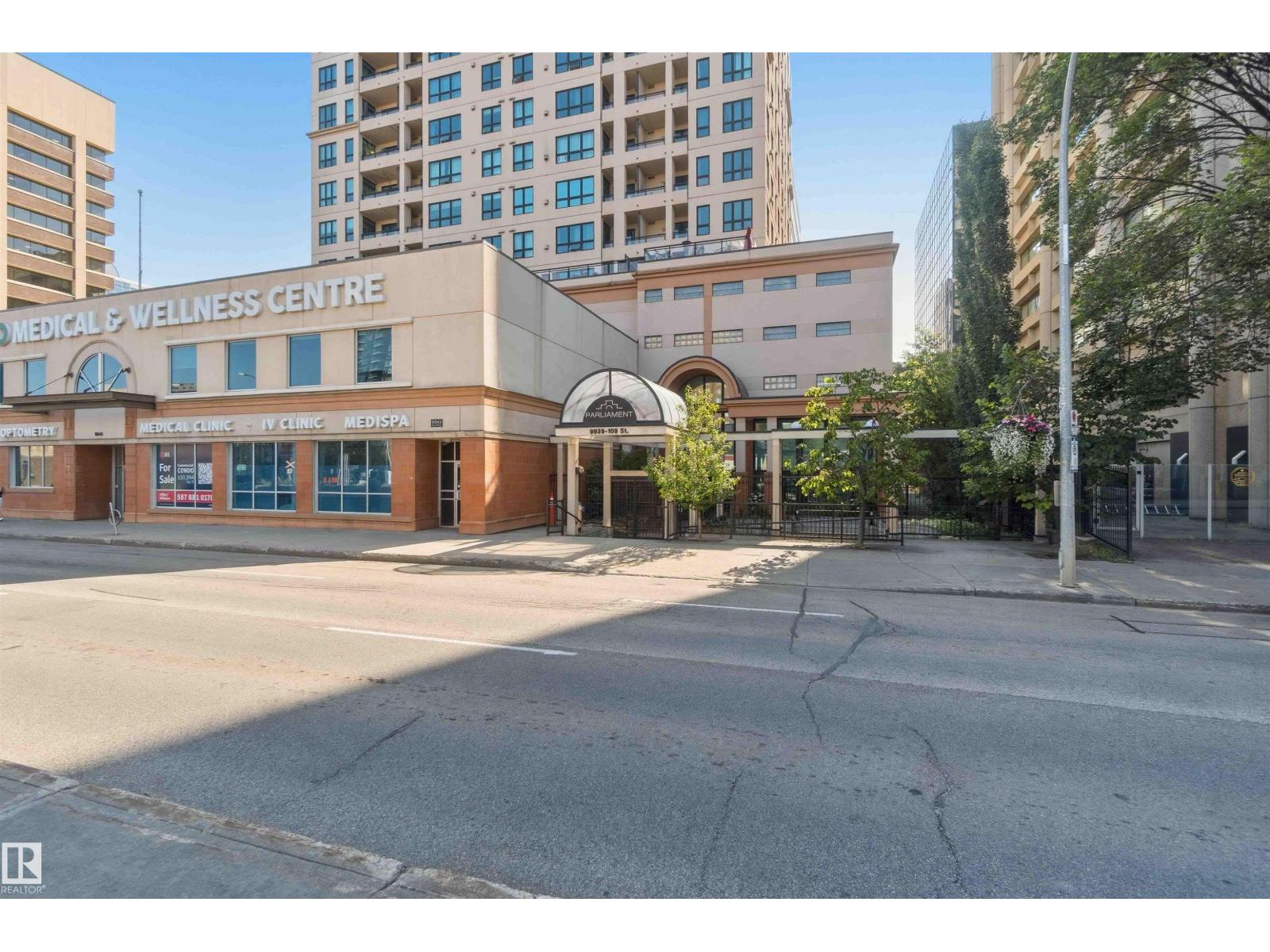 #708 9939 109 ST NW - 2