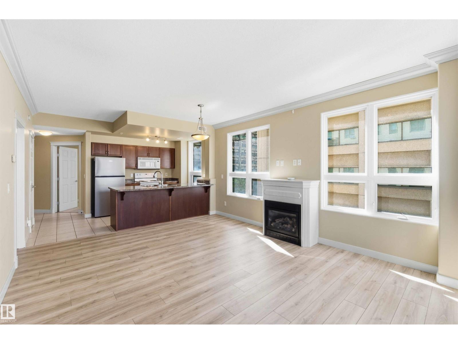 #708 9939 109 ST NW - 25