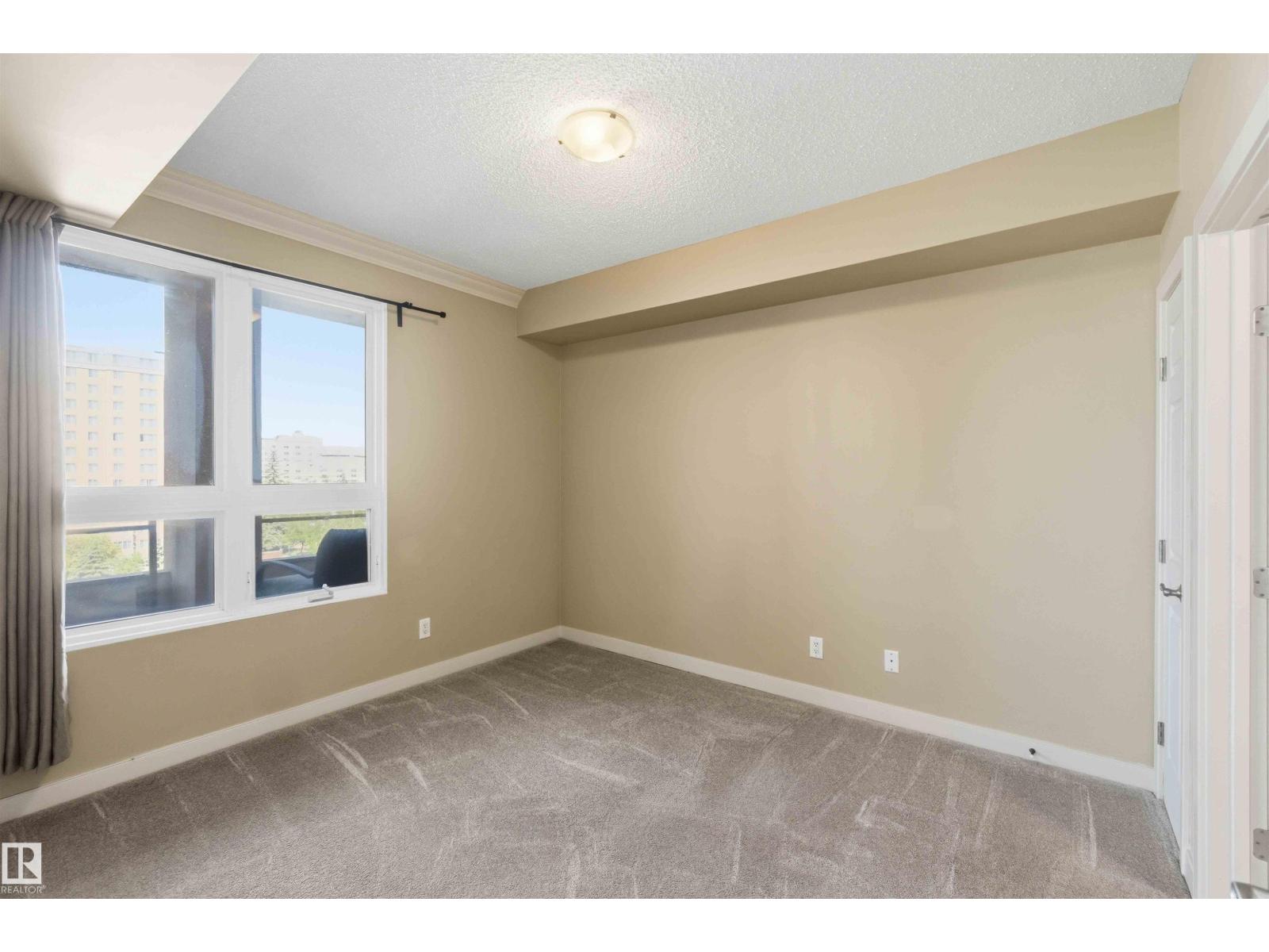 #708 9939 109 ST NW - 27