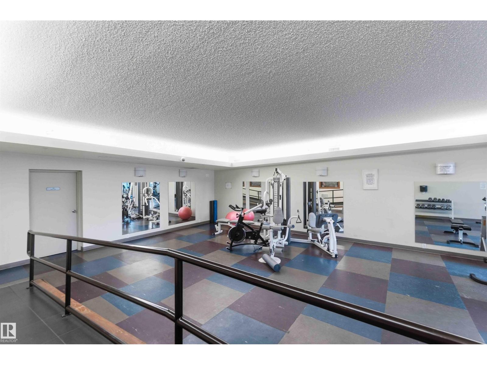 #708 9939 109 ST NW - 34