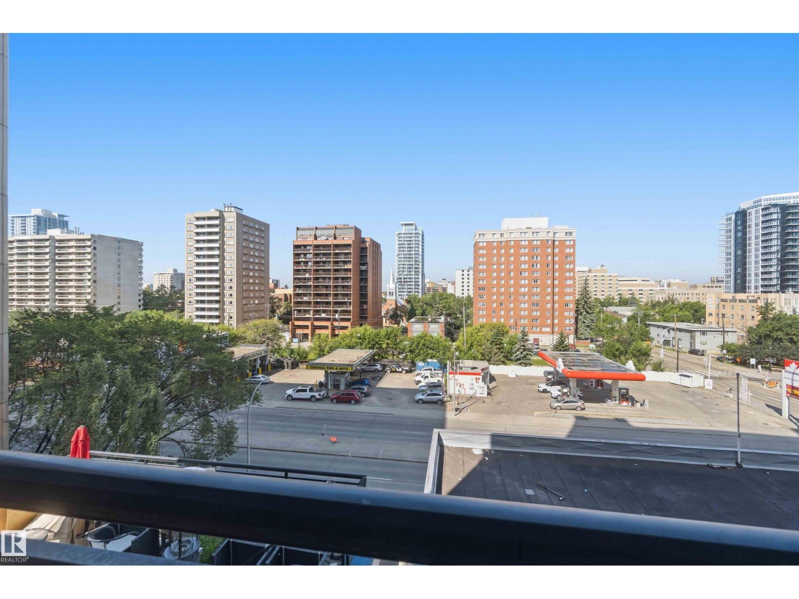 #708 9939 109 ST NW - 37