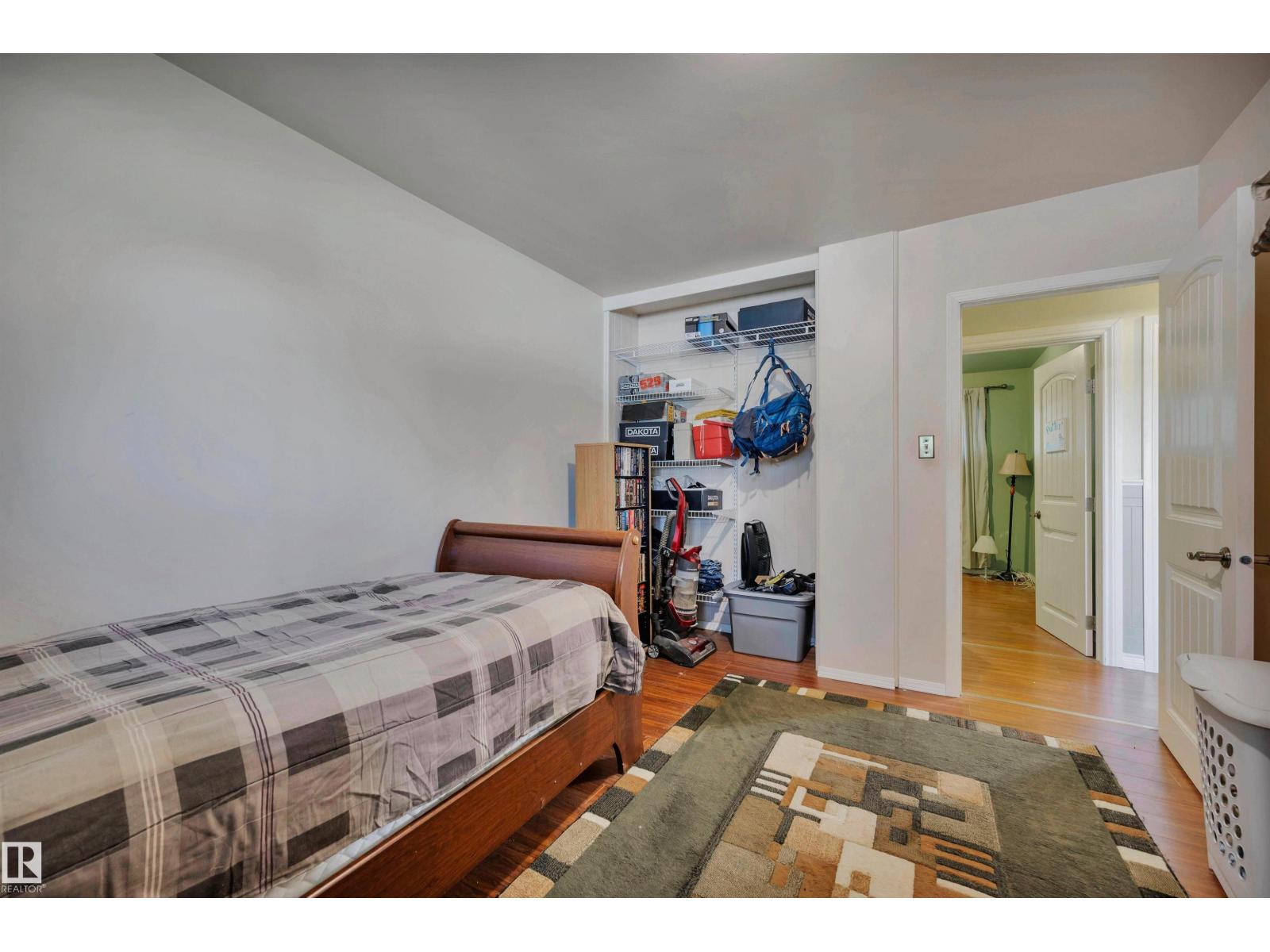 13411 112 ST NW - 12