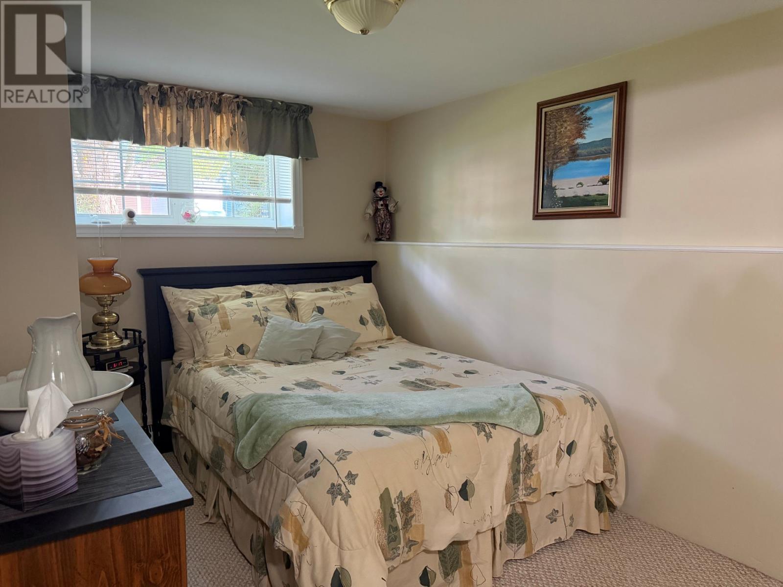 17 Grieve Crescent - Image 28