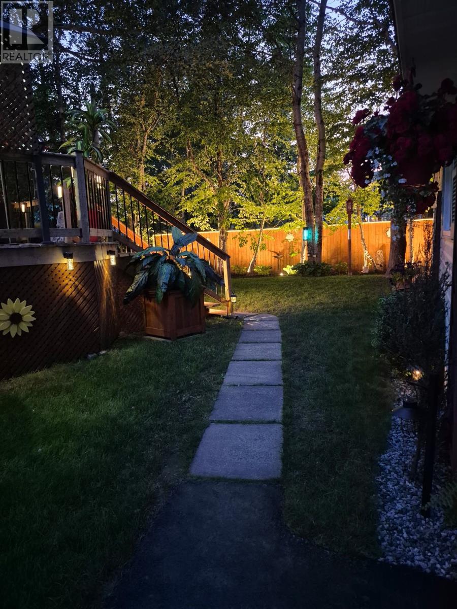 17 Grieve Crescent - Image 34