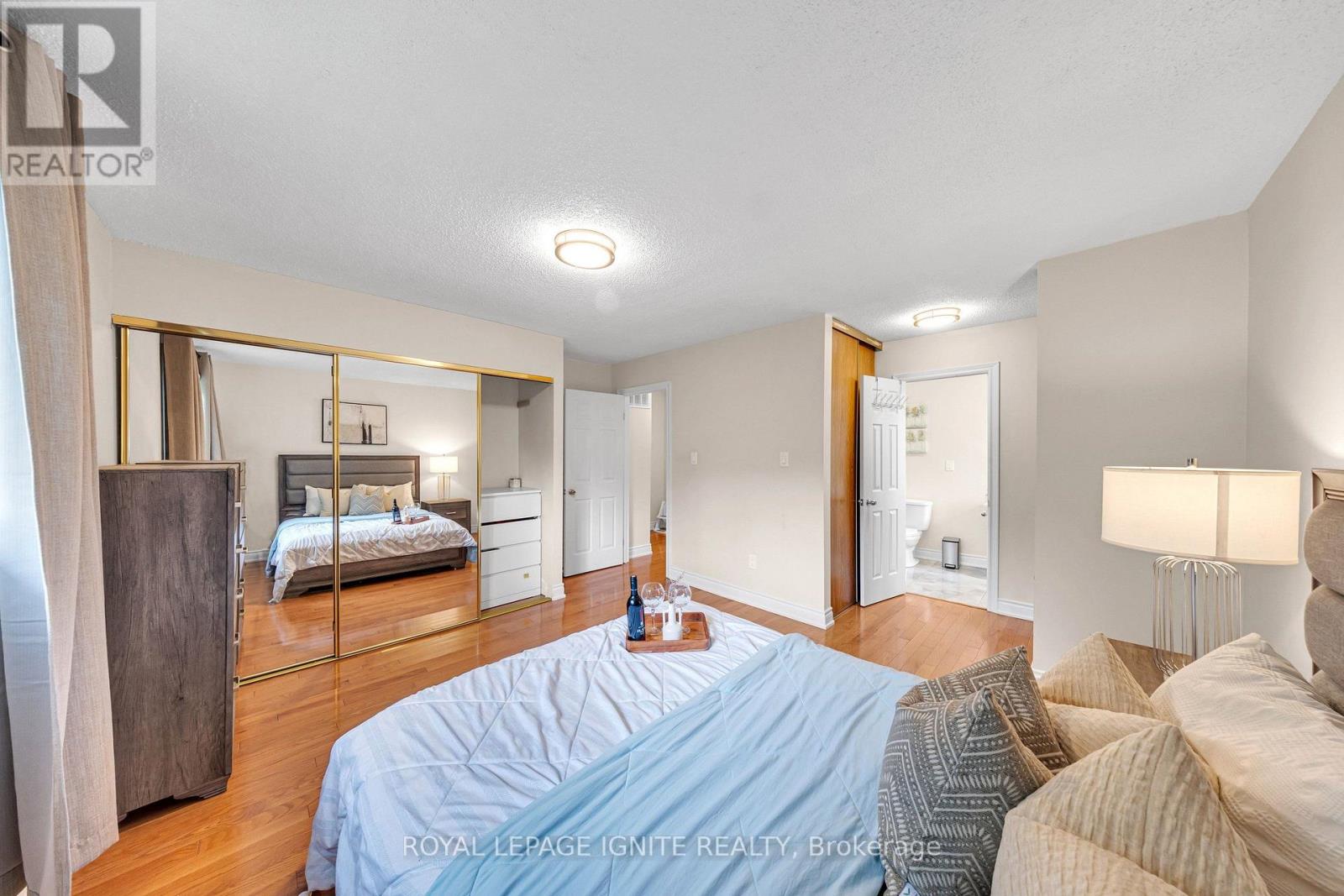 39 SADDLEBACK COURT - Image 25