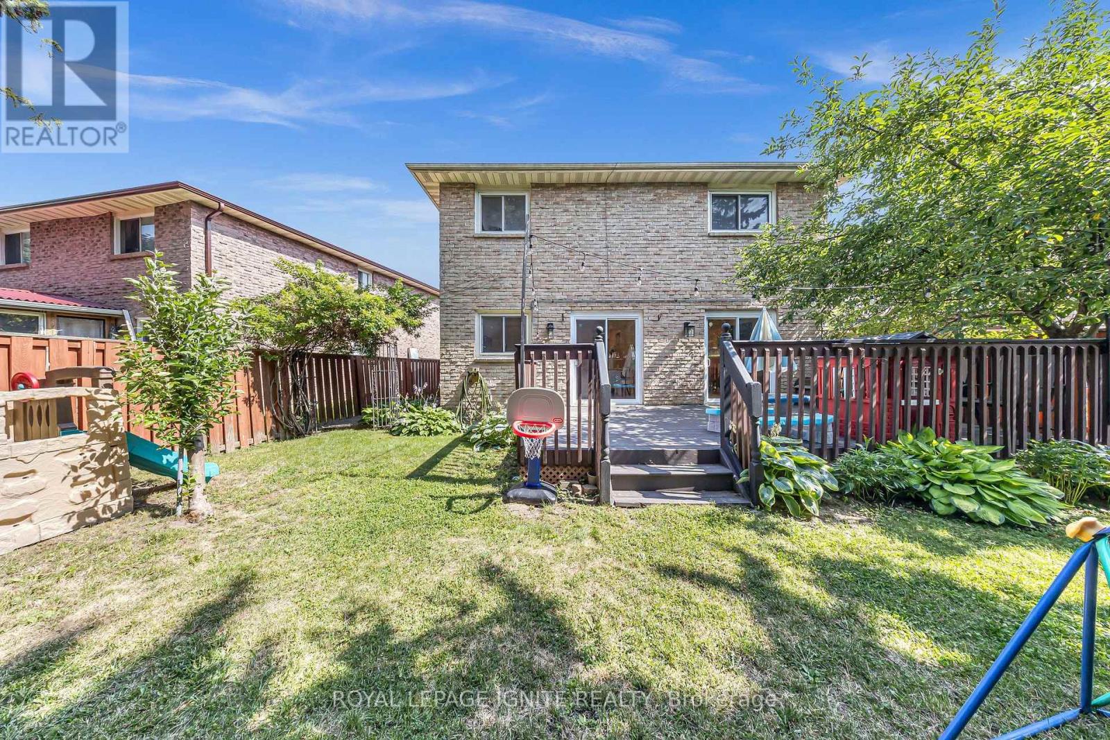 39 SADDLEBACK COURT - Image 35